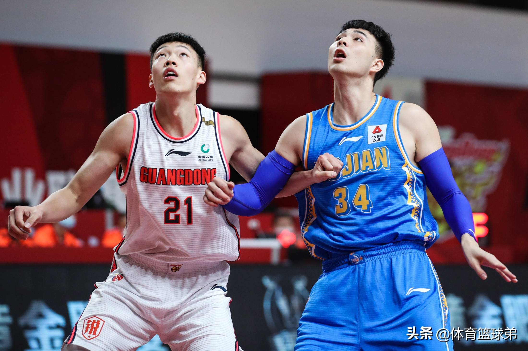 贝博在线登入刚刚！广厦男篮篮板制胜备战法国杯风云突变夏洛特黄蜂冲刺阶段调整名单，风云突变里昂集结日强势反弹的简单介绍